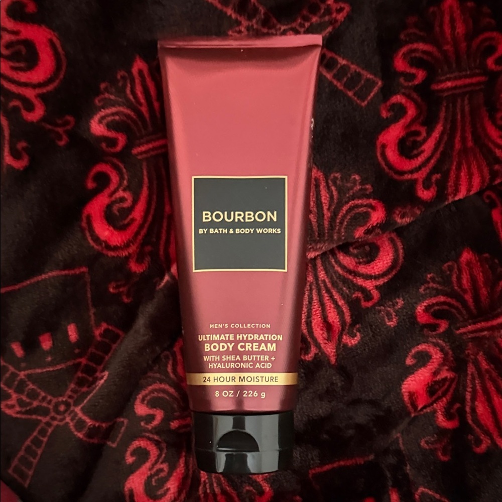 Bath & Body Works Bourbon Body Cream - Deep Red